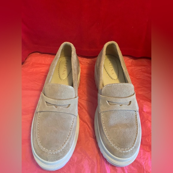 PATINA - Picture 3 of 10